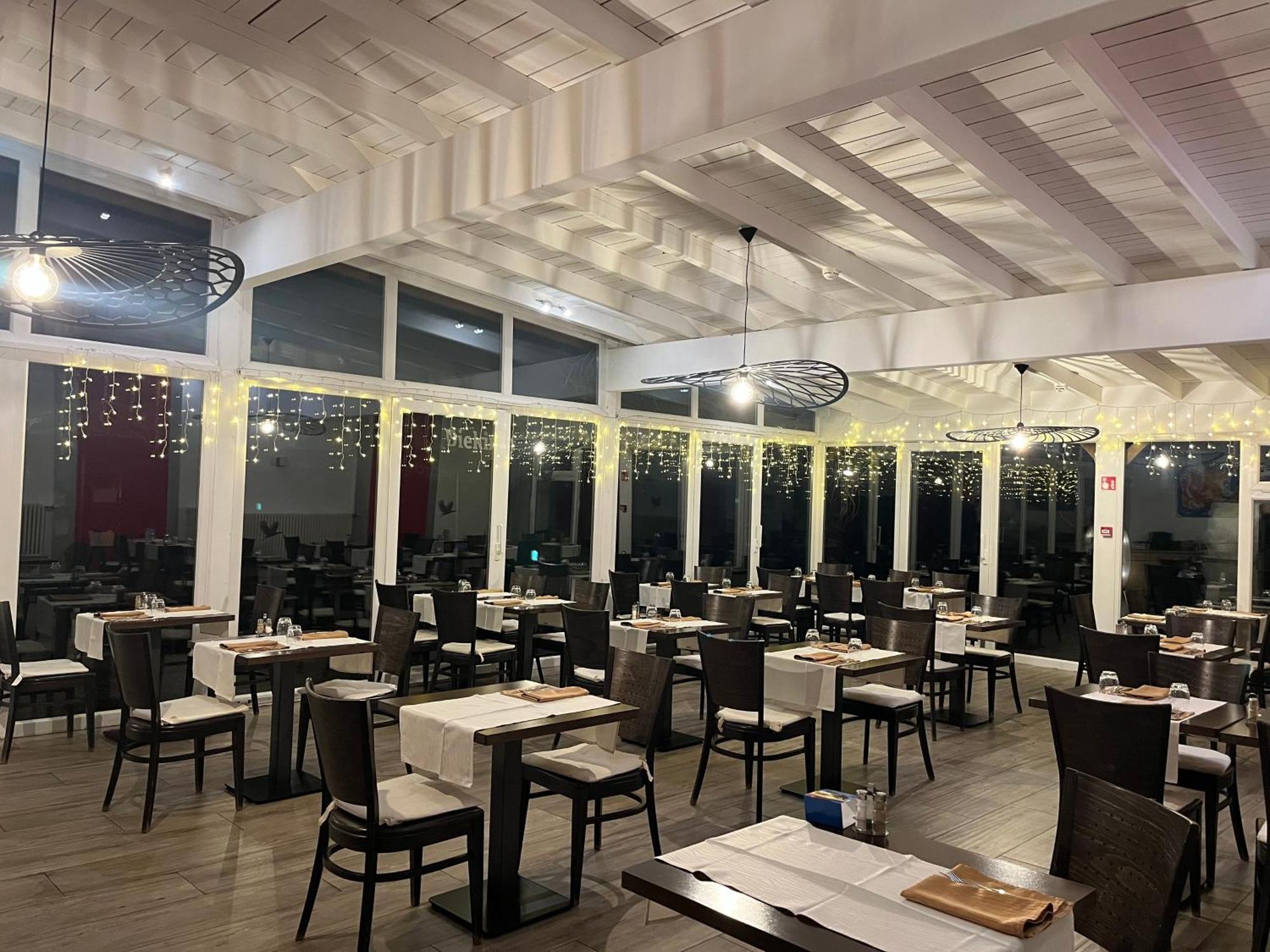Hotel Restaurant Le Paris Mondorf-les-Bains Exterior foto